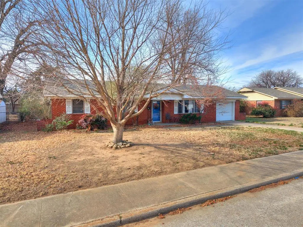 118 S Mercedes Drive, Norman, OK 73069 - Image #1