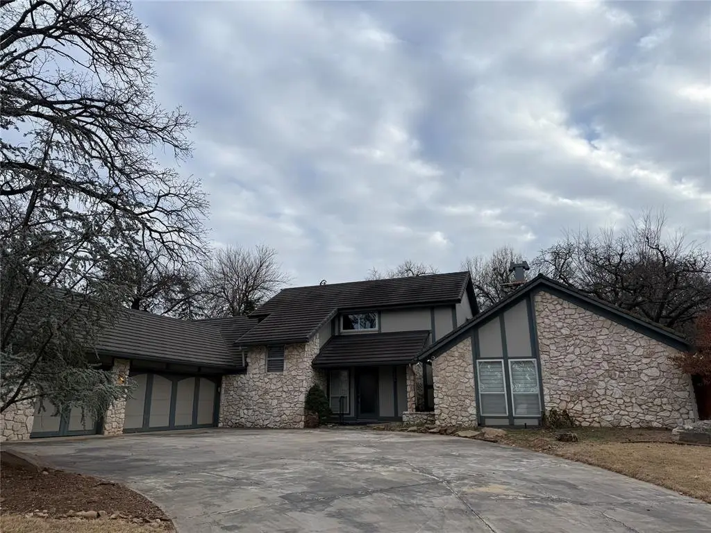 1004 Oak Tree Drive, Edmond, OK 73025 - Image #1