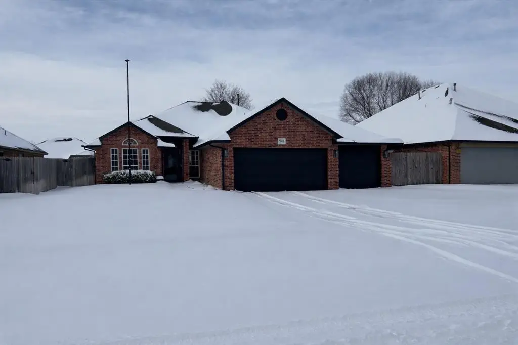 3004 Bretford Way, Norman, OK 73071 - Image #1