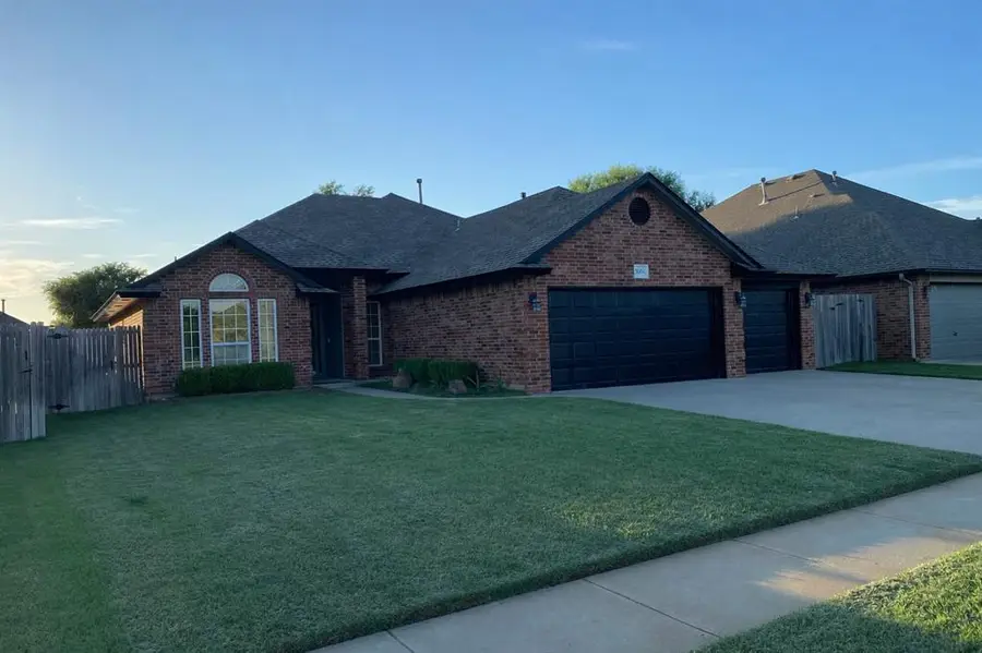 3004 Bretford Way, Norman, OK 73071 - Image #2