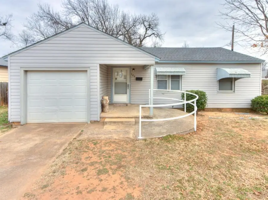 120 N 17th Street, Chickasha, OK 73018 - Image #2