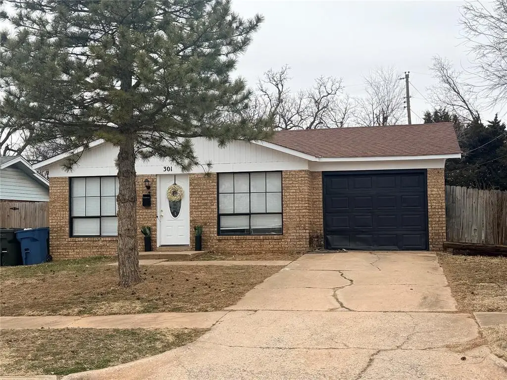 301 Winding Lane, Edmond, OK 73003 - Image #1