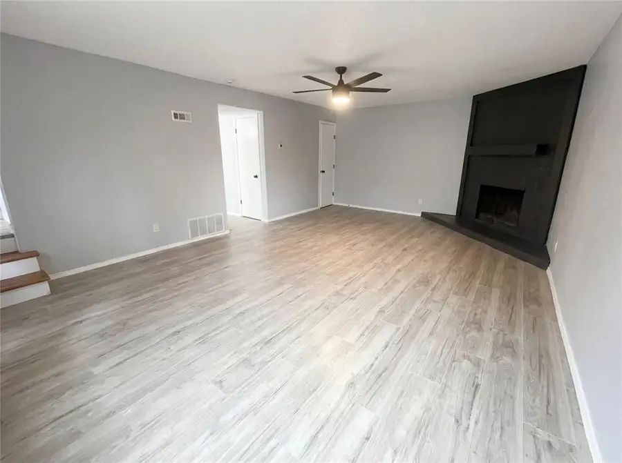 6020 Nw Expressway, Oklahoma City, OK 73132 - Image #3