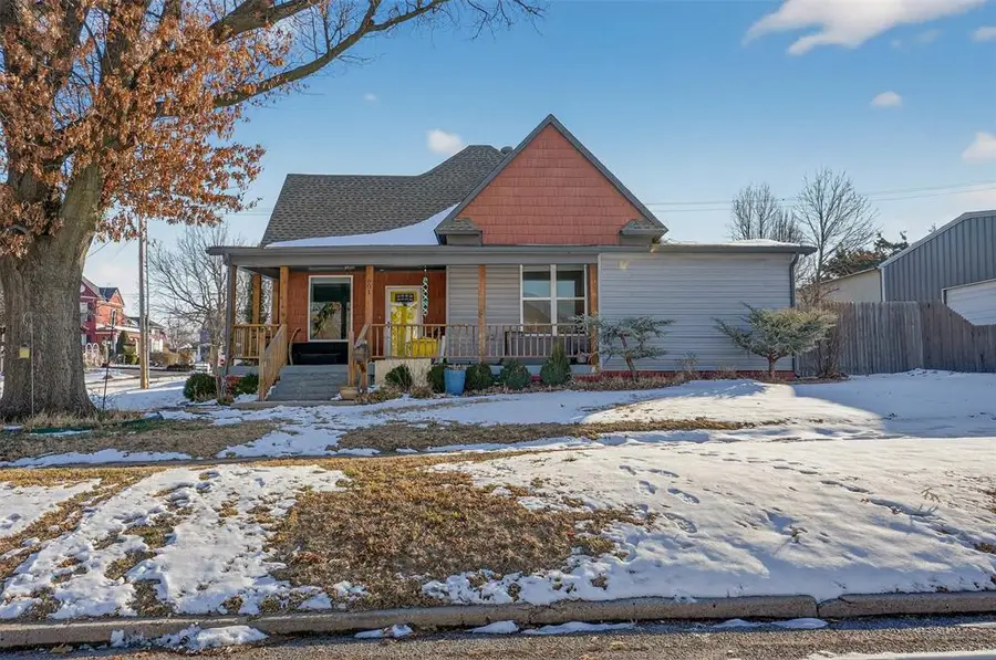 601 S Macomb Avenue, El Reno, OK 73036 - #2