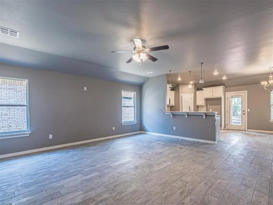 409 Grove Street, Perry, OK 73077 - #3