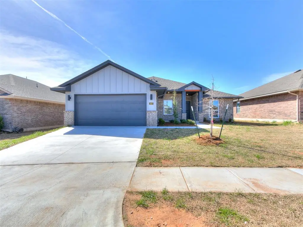 1017 Redwood Creek Drive, Yukon, OK 73099 - #1