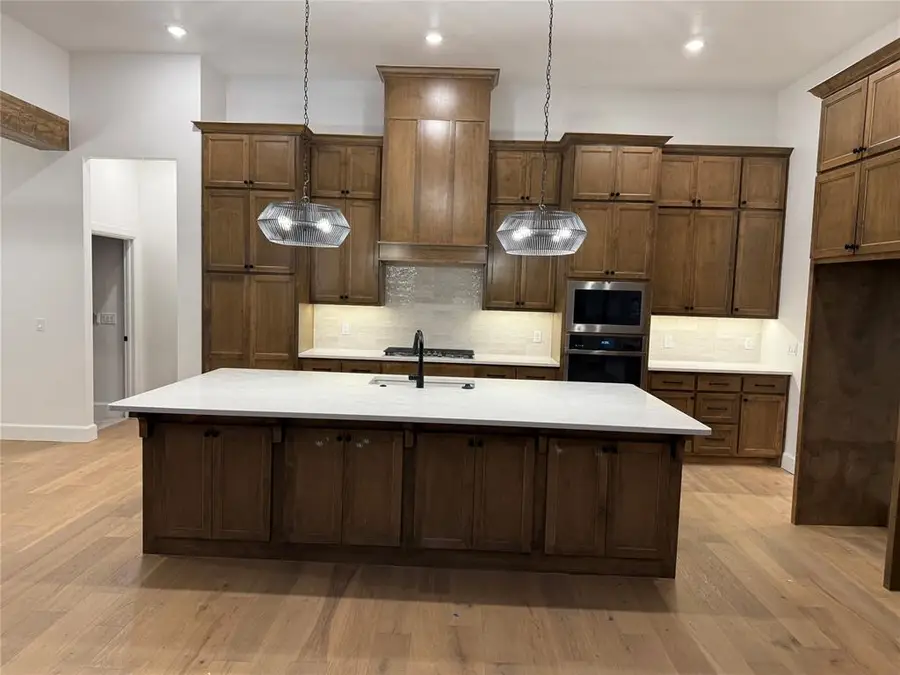 9101 Prairie Estates Drive, Mustang, OK 73064 - Image #2