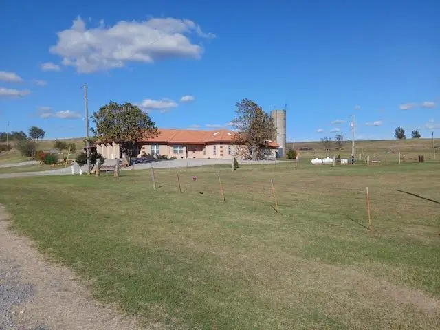 16115 Cs 2610 Street, Binger, OK 73009 - Image #1