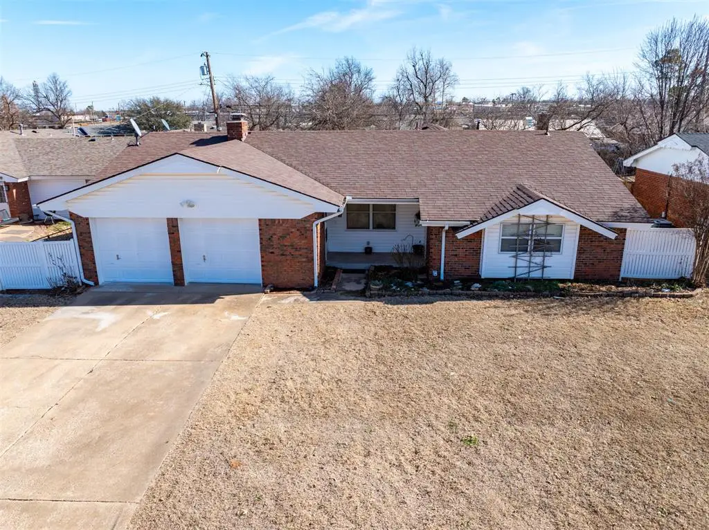 4207 N Chapman Avenue, Shawnee, OK 74804 - #1