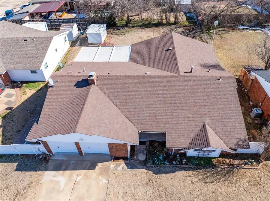 4207 N Chapman Avenue, Shawnee, OK 74804 - #2