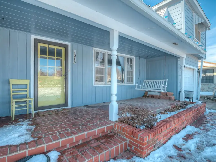 1316 S Reno Avenue, El Reno, OK 73036 - Image #2