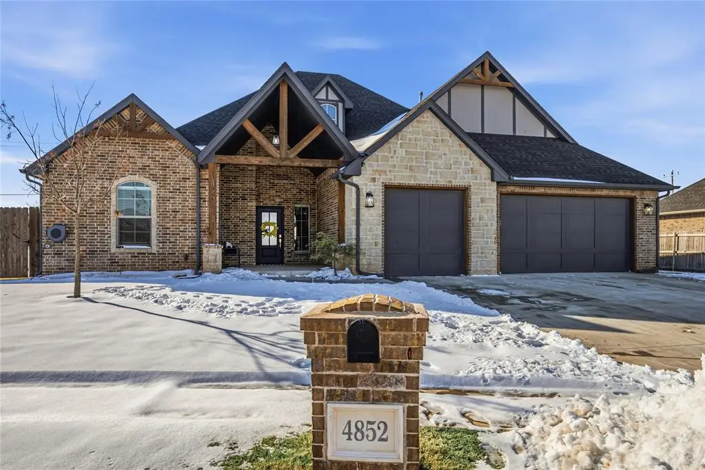 4852 Montie Circle, Tuttle, OK 73089 - Image #1