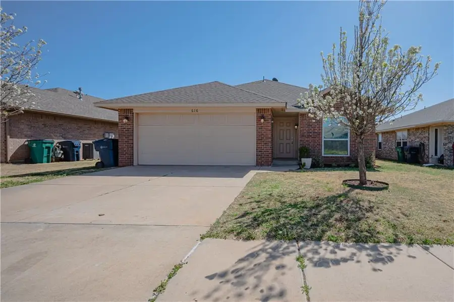616 Rosemoor Court, Yukon, OK 73099 - #2