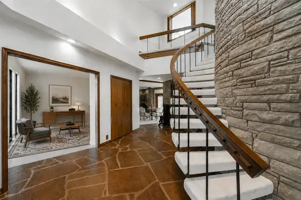 2961 Twin Acres Drive, Norman, OK 73071