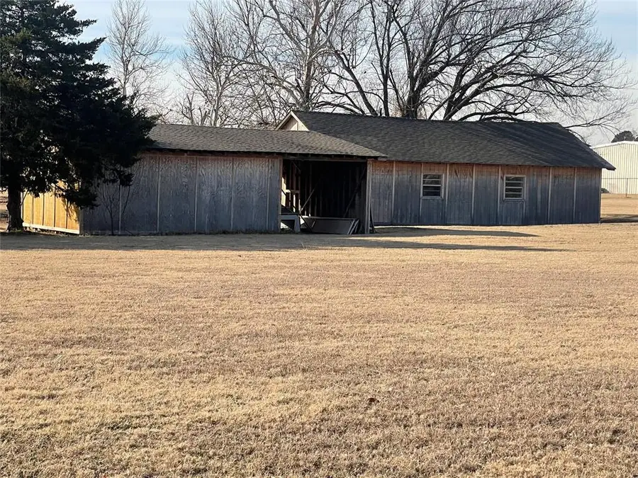 19201 Aerial Road, Edmond, OK 73012 - Image #2