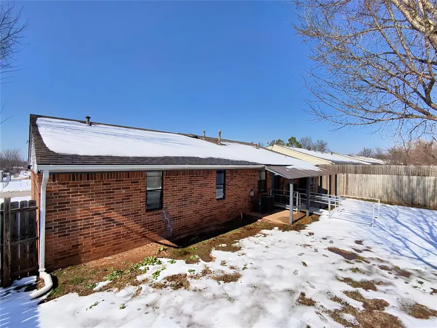 1605 Fieldstone Lane, Tecumseh, OK 74873 - Image #3