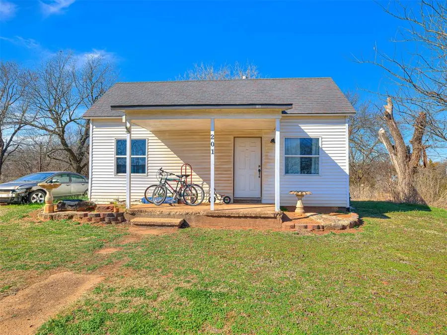 201 Dogwood Avenue, Wellston, OK 74881 - #2