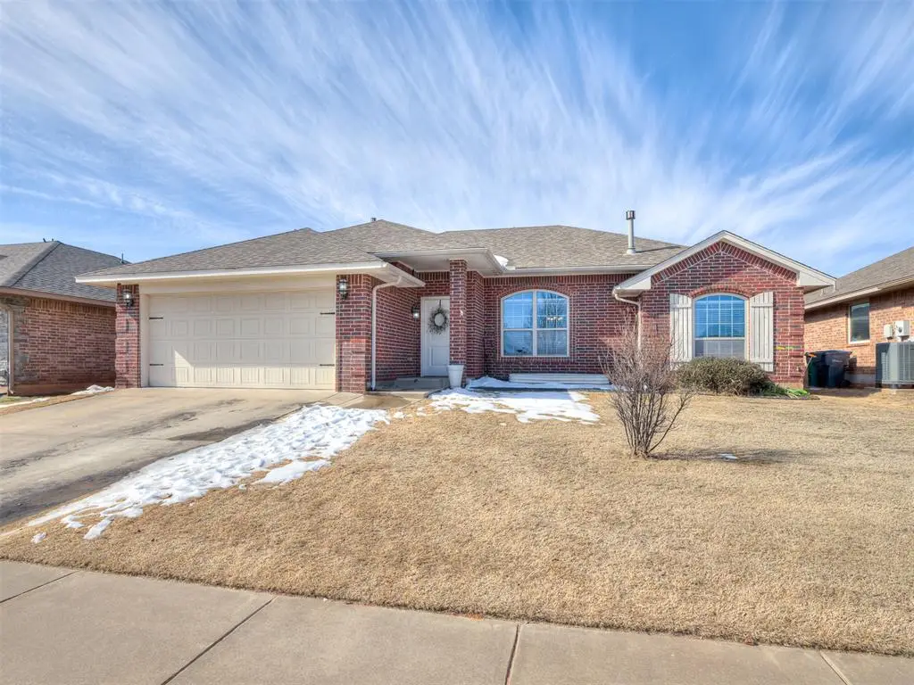 1001 Laurel Creek Drive, Yukon, OK 73099 - Image #1