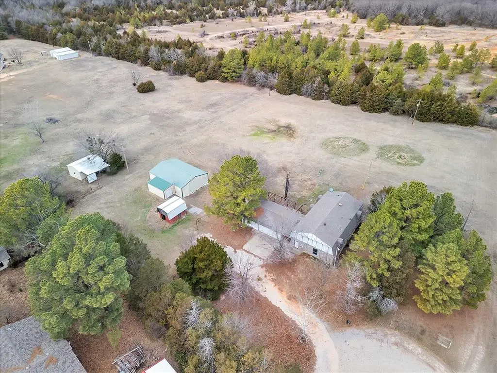 18 Pineyridge Lane, Shawnee, OK 74801 - Image #1