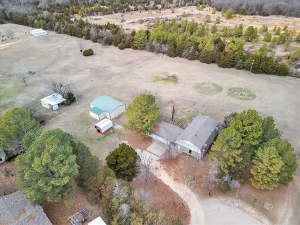 18 Pineyridge Lane, Shawnee, OK 74801