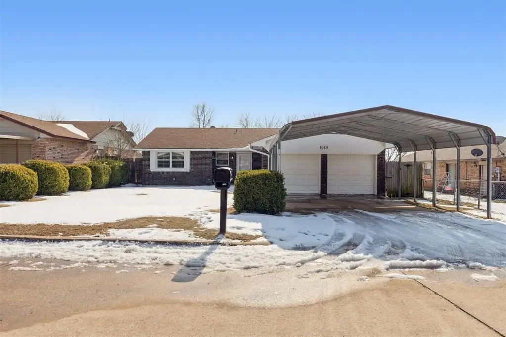 1048 NW 25th Street, Moore, OK 73160 - #1