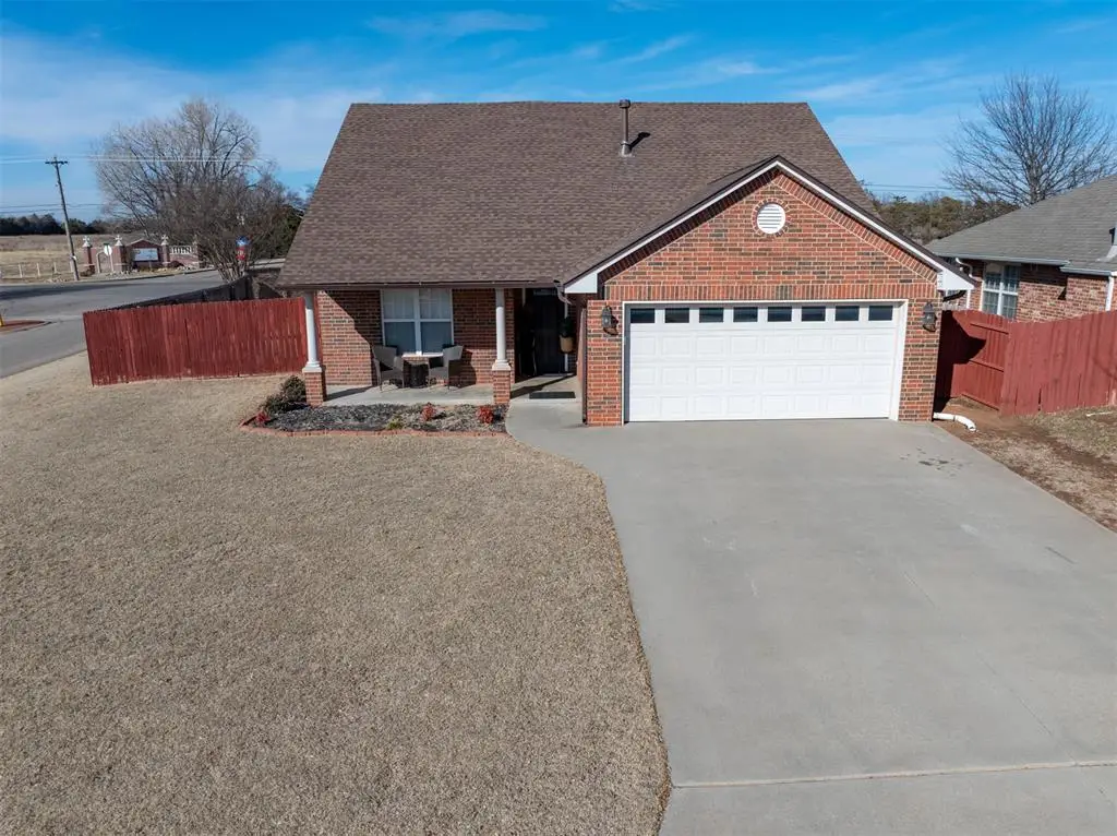 1922 Ridge Crest Drive, Shawnee, OK 74804 - #1