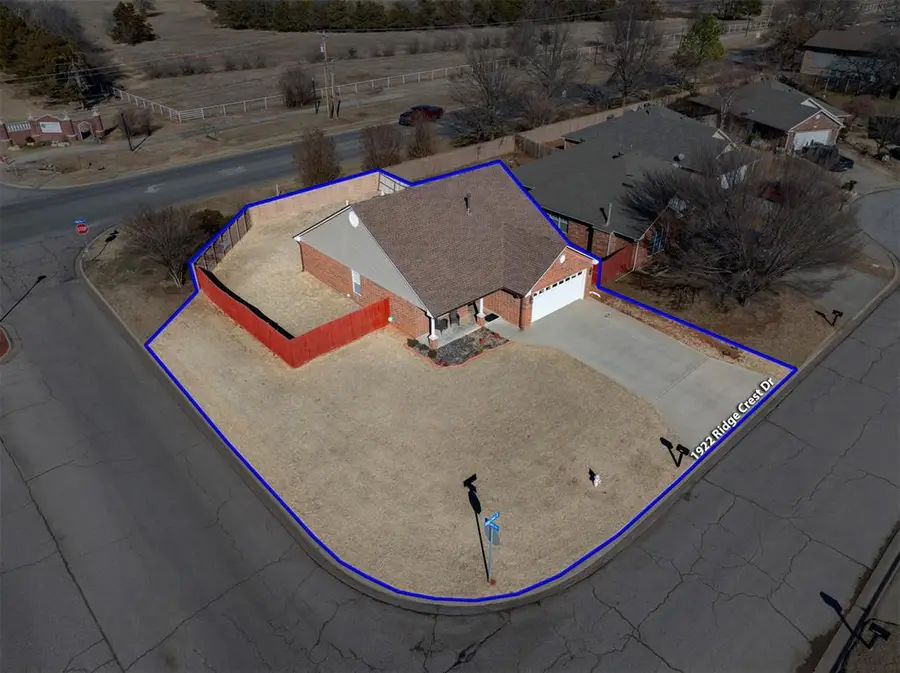 1922 Ridge Crest Drive, Shawnee, OK 74804 - #3