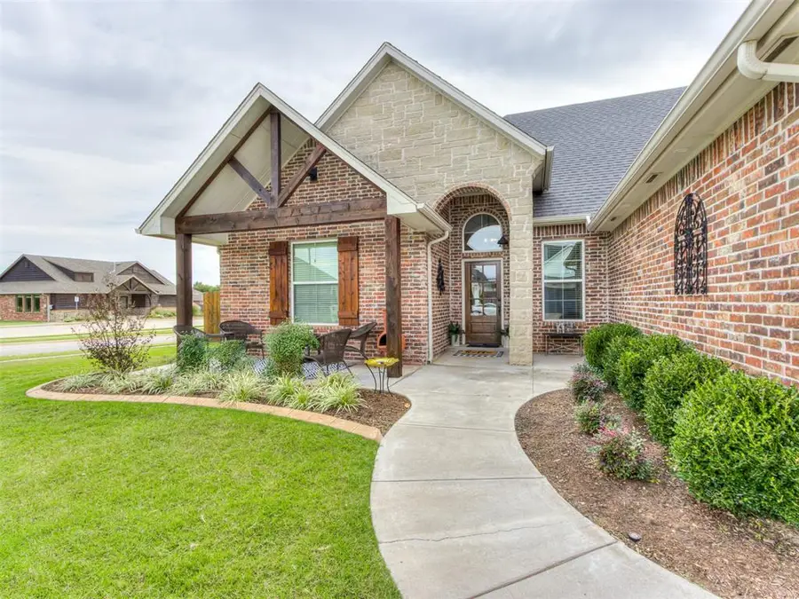 9220 NW 82nd Street, Yukon, OK 73099 - #3