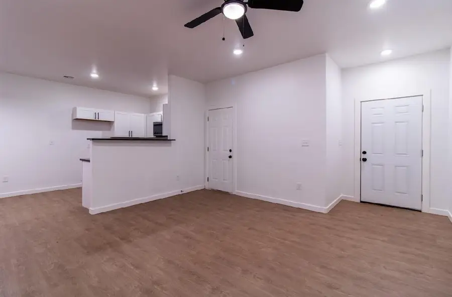 8800 N Shartel Avenue #B, Oklahoma City, OK 73114 - Image #3