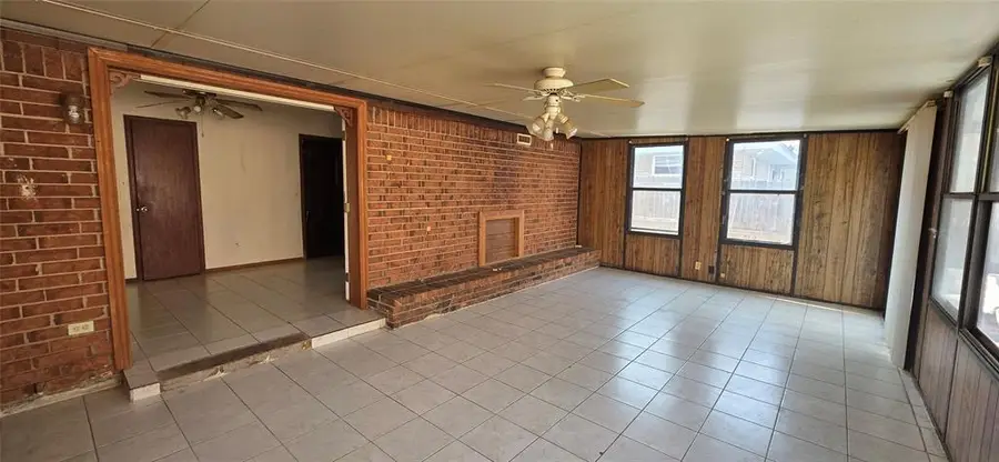 1225 SW Frederick Street, Oklahoma City, OK 73139 - Image #2