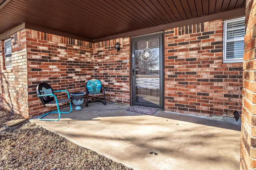 5604 Gemini Street, Shawnee, OK 74804 - #3