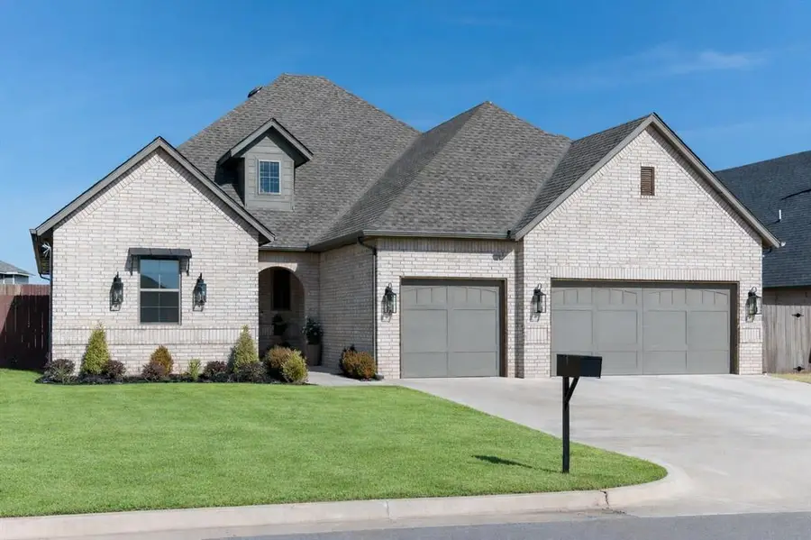 6101 Allen Scott Lane, Edmond, OK 73034 - #2