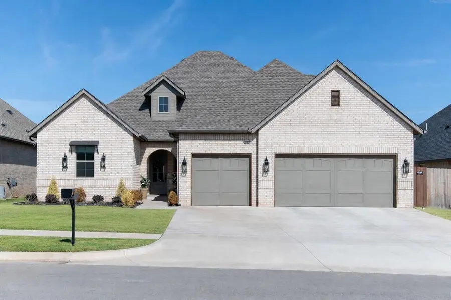 6101 Allen Scott Lane, Edmond, OK 73034 - #3