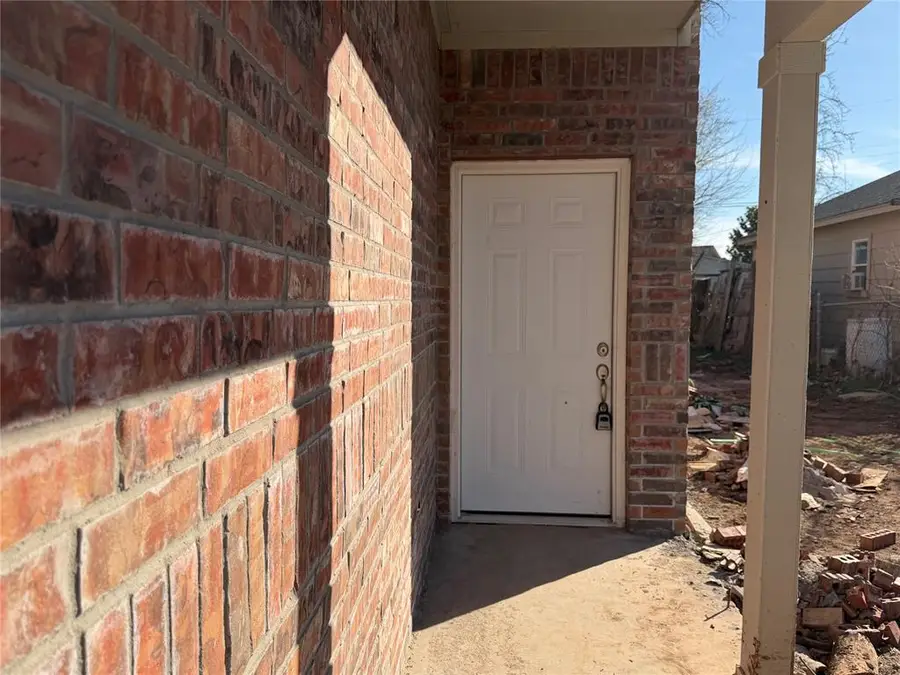 1524 SW 34th Street, Oklahoma City, OK 73119 - Image #2