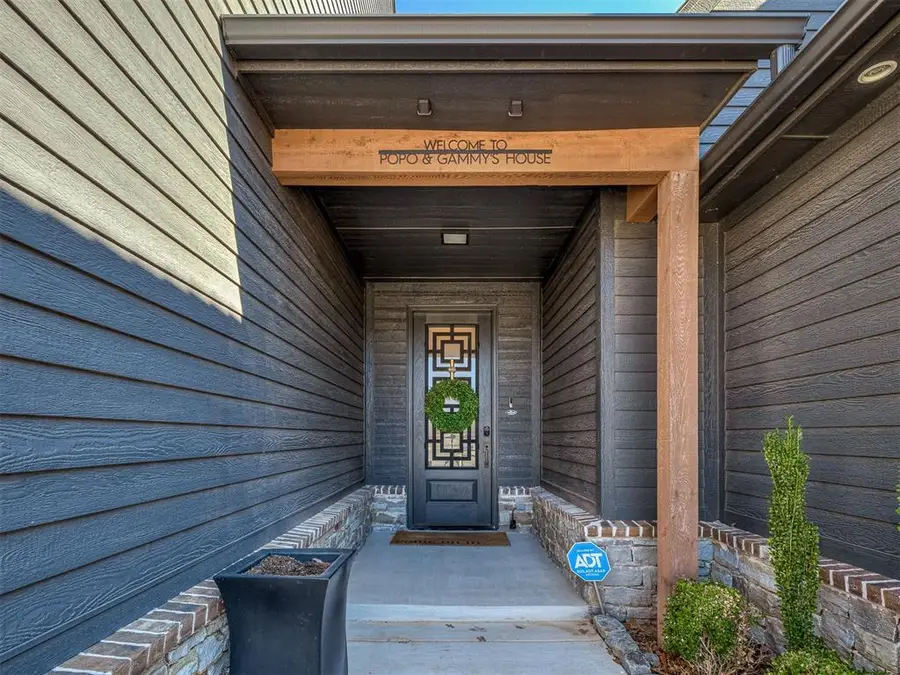 4508 Green Country Road, Edmond, OK 73034 - #3