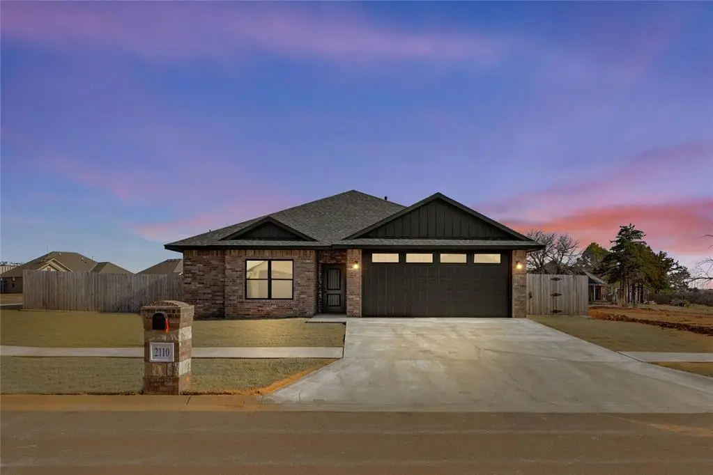 2110 Valley View Road, Weatherford, OK 73096 - #1