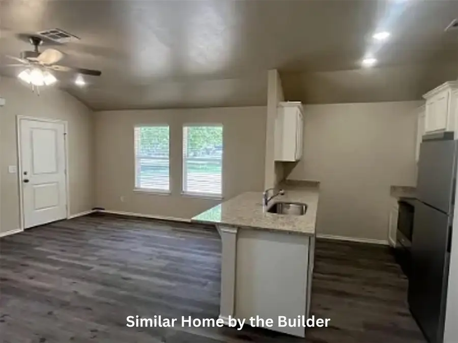 810 W Illinois Avenue, Chickasha, OK 73018 - Image #2