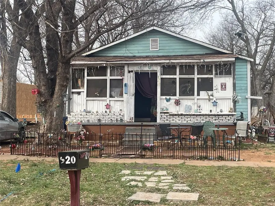 920 W Warner Avenue, Guthrie, OK 73044 - #2