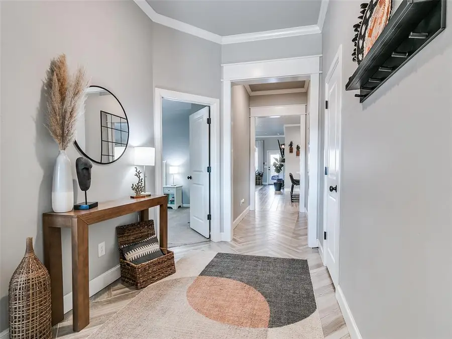 18713 Autumn Grove Drive, Edmond, OK 73012 - Image #3