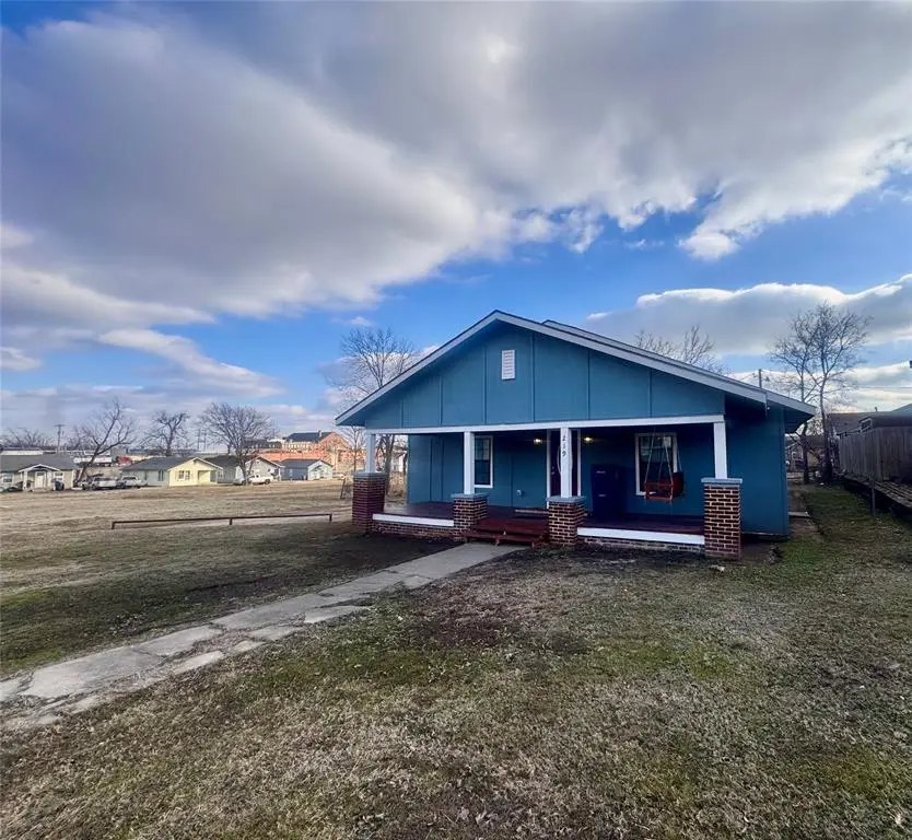 219 W Seminole Avenue, Seminole, OK 74868 - #3