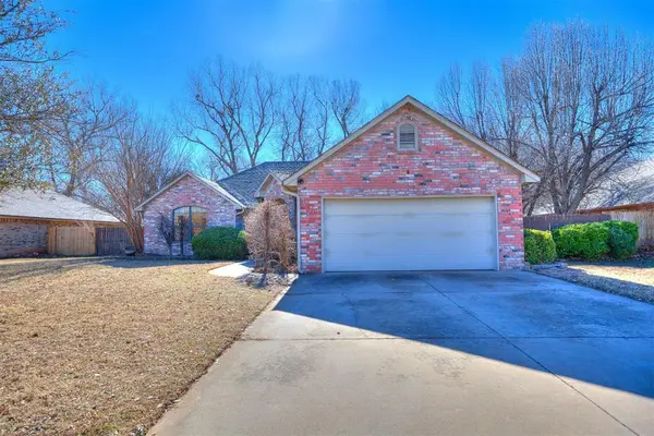 11742 Hollyrock Drive, Yukon, OK 73099