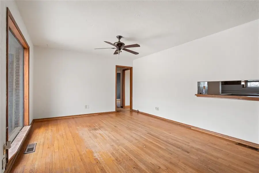 711 Cinmac Street, Lindsay, OK 73052 - #2