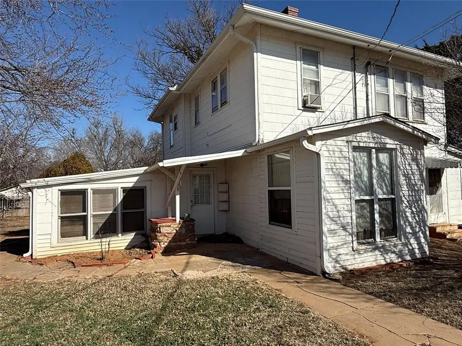 1702 S 8th Street, Chickasha, OK 73018 - Image #3