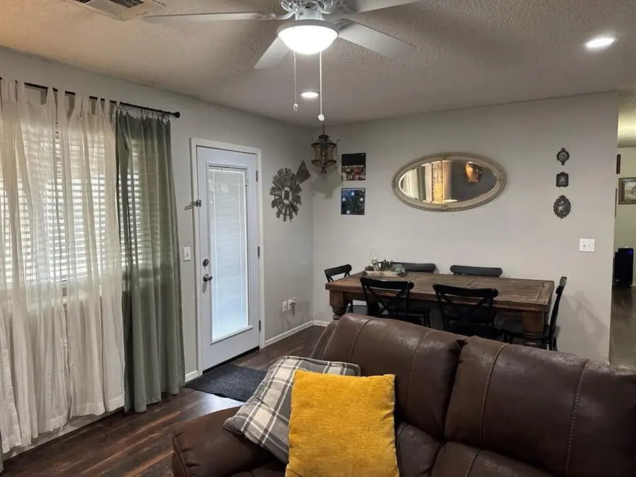 20061 Palmer Road, Harrah, OK 73045 - #2