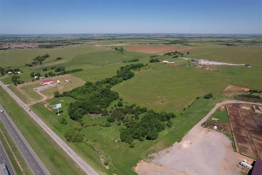 N I-40 Frontage Road, Clinton, OK 73601 - #2