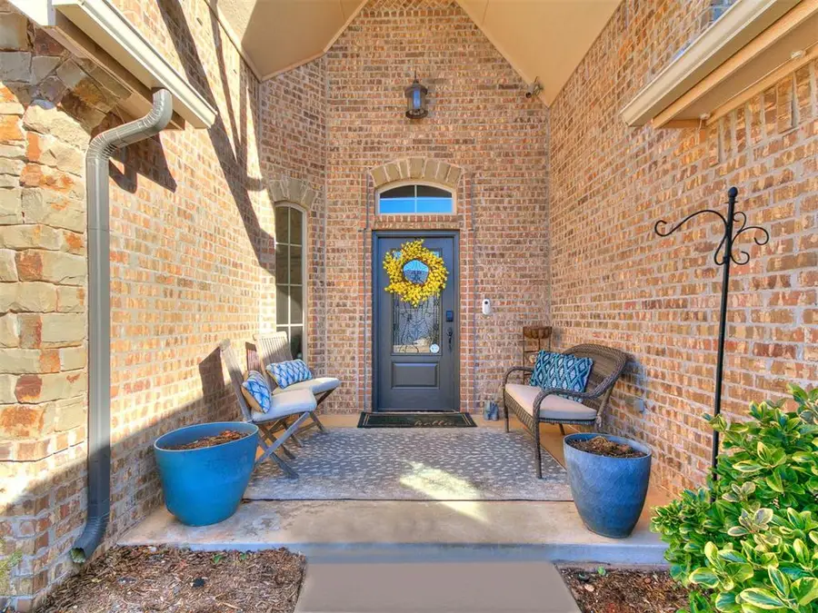 1320 Sonoma Lakes Boulevard, Moore, OK 73160 - #3