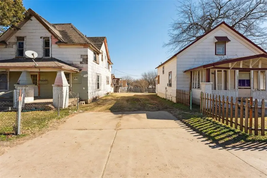 616 N Choctaw Avenue, El Reno, OK 73036 - #2