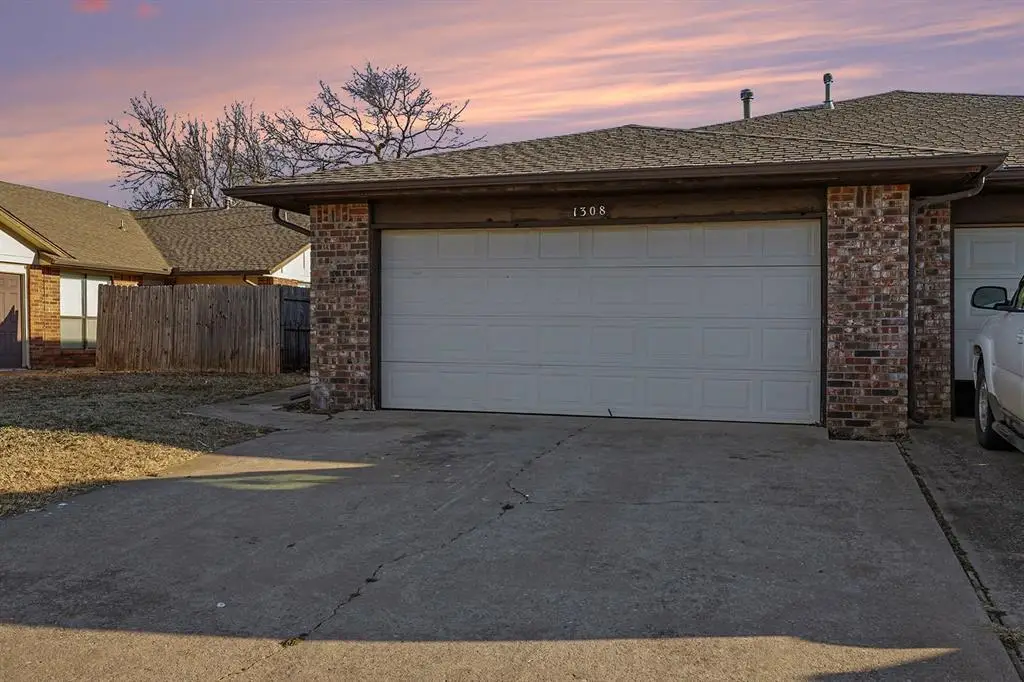 1308 Summerton Place, Yukon, OK 73099 - Image #1