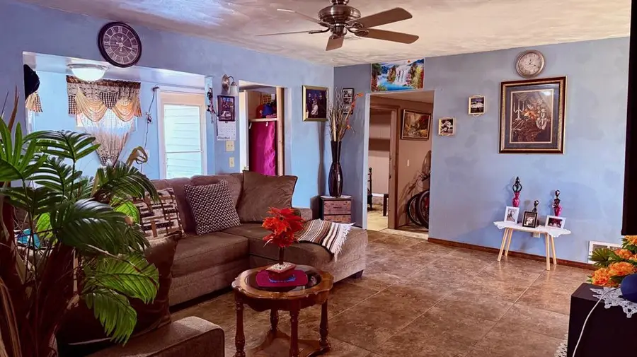 329 S 24th Street, Clinton, OK 73601 - #3