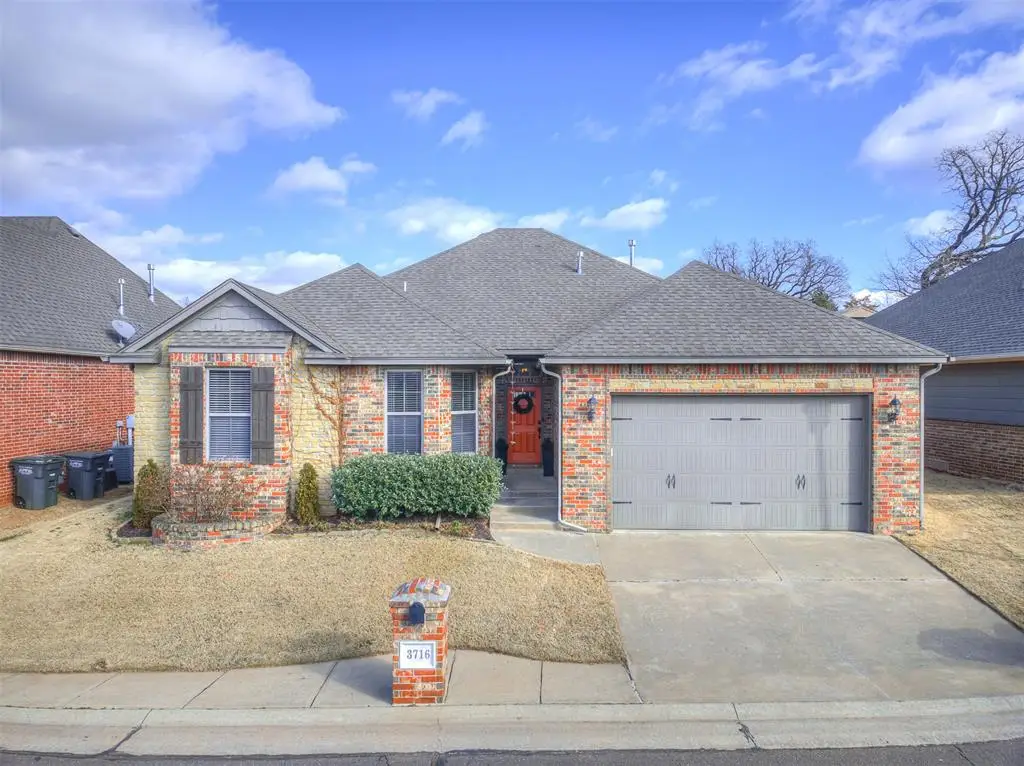 3716 Oakridge Circle, Edmond, OK 73034 - #1